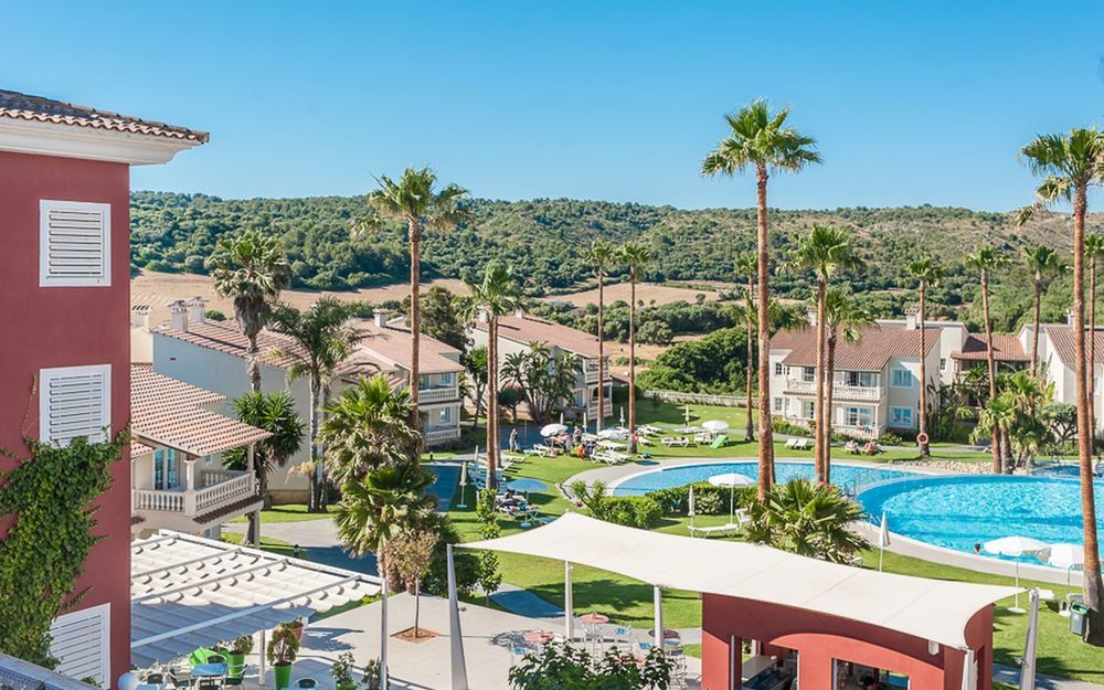 Hg Jardin De Menorca Aparthotel Сон Боу Екстериор снимка