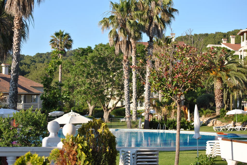 Hg Jardin De Menorca Aparthotel Сон Боу Екстериор снимка
